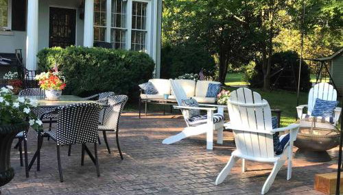 Charming Cottage w KING Bed 1m To Downtown - Foto 3