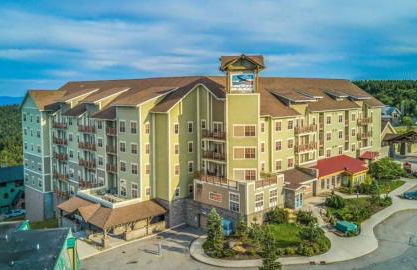 Soaring Eagle Ski-in - Ski-out Condo with Hot Tubs - Foto 32