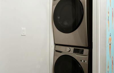 Downtown Retreat, 5BR Game Room & Pet Friendly - Photo 32