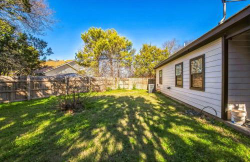 Stunning New Kitchen, Mins to Lake, Gas Firepit, Mins to Glen Rose Medical Center - Foto 33