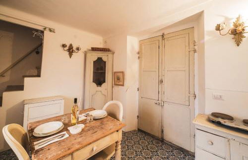 Lake House - Photo 10