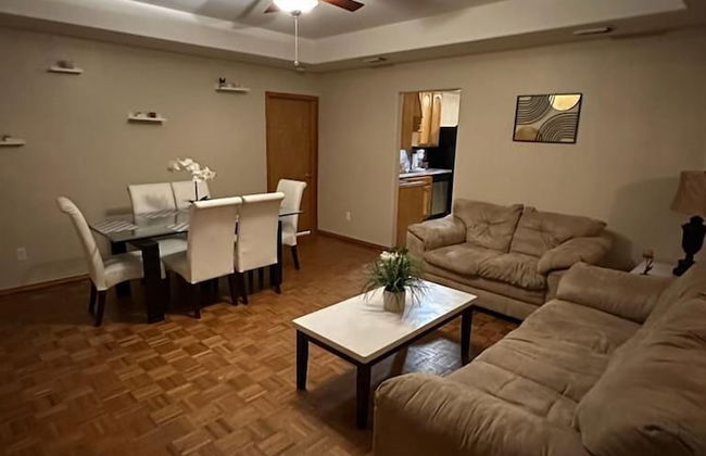McAllen Majesty 4BR w Pool and Comfort - Foto 41