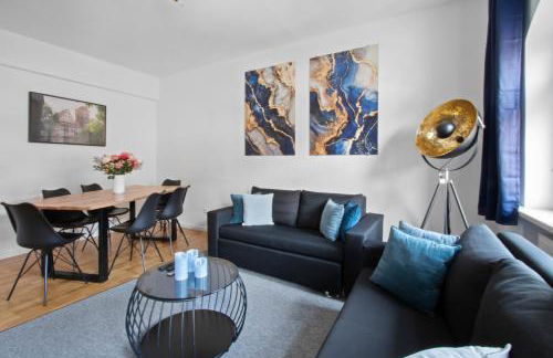 Altstadt - Exklusive 3-Zi-Wohnung für 6 Personen mit 90 qm, großer Dachterrasse, Parkplatz, WLAN - Foto 2