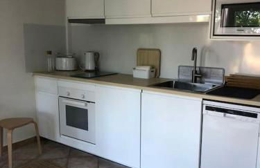 T2 - Rez de Jardin, proche de la mer - Foto 6