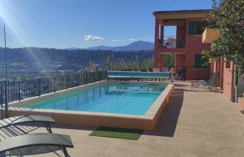 T2 vue imprenable au calme - Foto 10