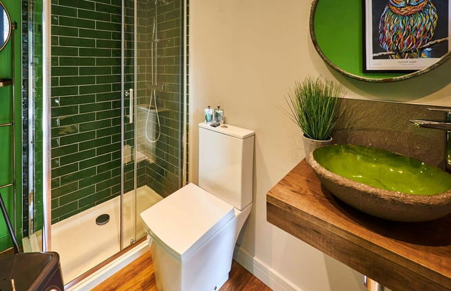 Host Stay Forest Green Lodge - Foto 8