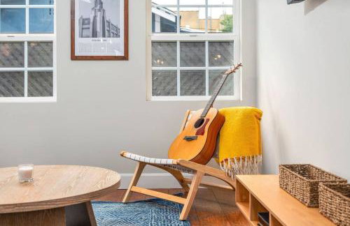 Downtown Culver City House w/ Backyard, AC & Garage - Foto 16