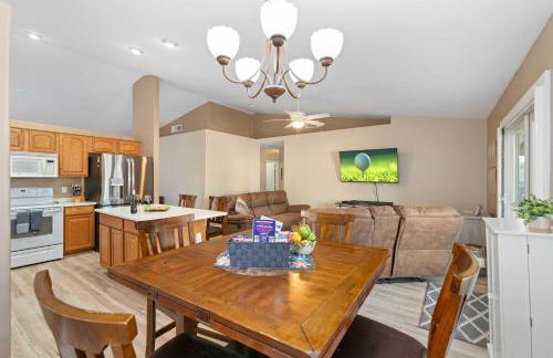 Putting Green, Pool and Spa! San Tan Valley Escape - Foto 10