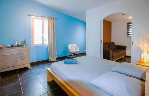 Nice Home In Suze-La-Rousse With Wifi - Foto 34