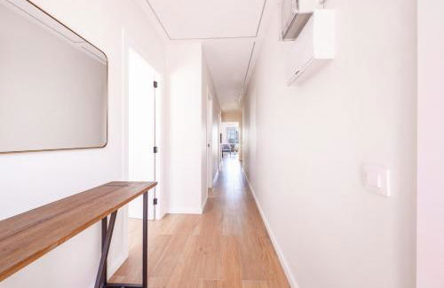 AinB Barcelona Sants Apartments - Foto 16