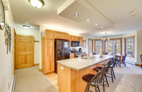 Ski-InandSki-Out at Jay Peak Resort Condo! - Foto 2