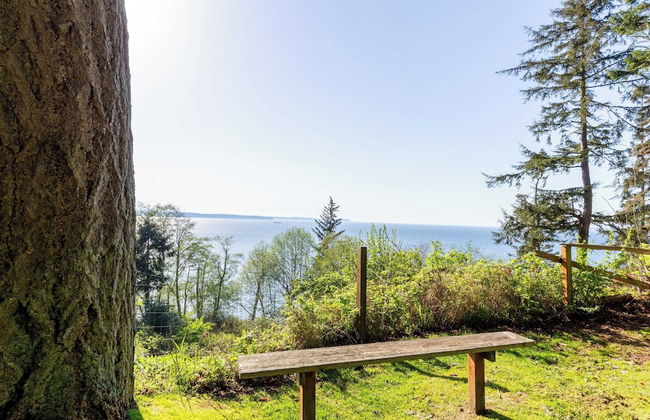 Westside Waterfront View Home - Avantstay Hot tub - Foto 40