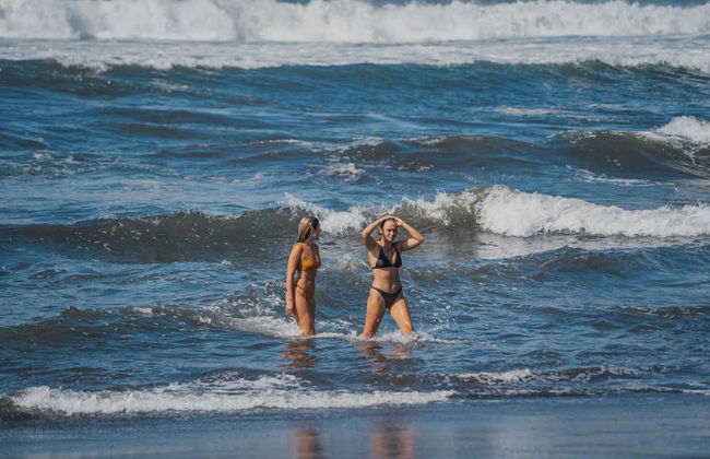 Excursión a la playa El Paredón con curso de surf - Foto 2
