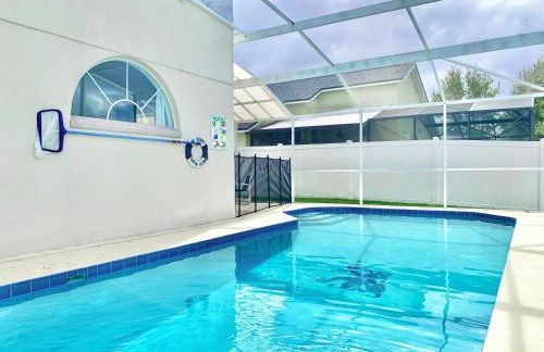 Amazing Pool Spacious 3BR House near Disney - Photo 21
