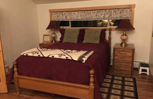 Turnagain View Lodge and Wedding Venue - Photo 16