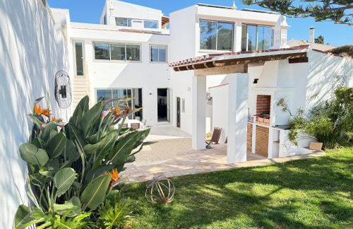 Vila Golfinho, with heated pool, rooftop lounge and ocean views - Foto 9