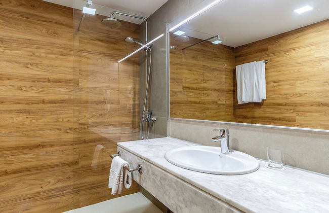 Aparthotel Bertran - Foto 47