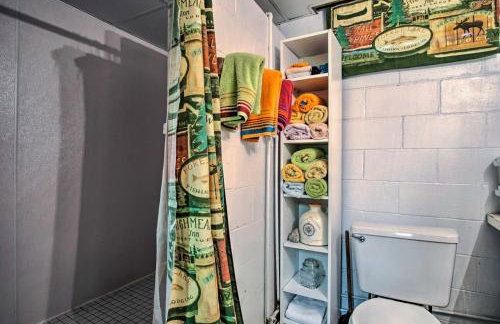 Lakefront Montague Cottage with Deck and Beach! - Foto 28