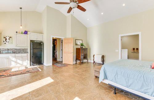 Pet-Friendly Opp Vacation Rental w/ Spacious Deck! - Foto 14