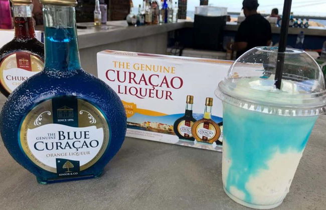 Tour di Willemstad con degustazione di liquore - Foto 4