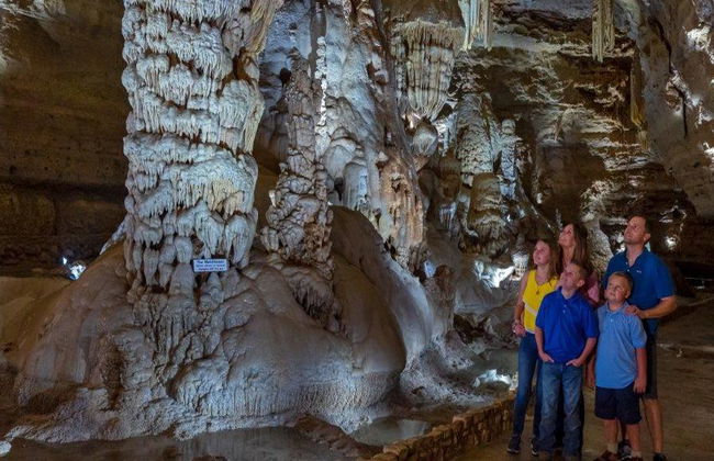 Natural Bridge Caverns Discovery Tour - Foto 7