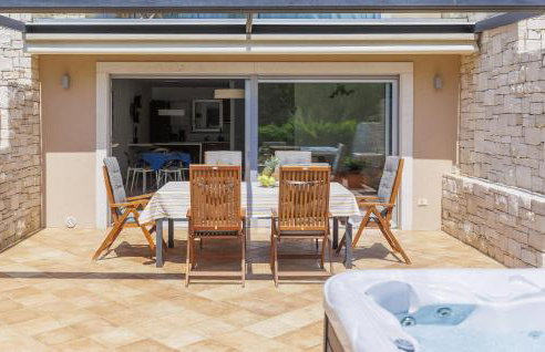 Cozy Home In Umag With Sauna - Foto 11