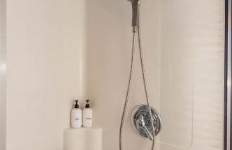 Hoosier Happiness, Too! 3 Bedroom Suites Near IU & Downtown - Foto 22