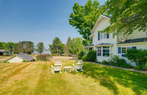 Elegant 1905 Home Steps to Torch Lake and Dtwn - Foto 26