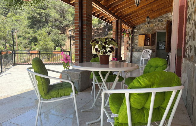 Charming Villa in Pano Platres, Cyprus - Your Home Away From Home - Foto 28