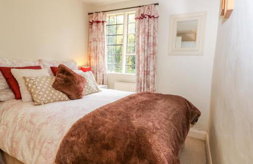 October Cottage - Photo 12