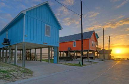 Panoramic Water Views, Shared Pool, Boat Dock Bayside Lodge by Avantstay - Foto 68