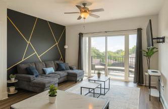 Luxury 2BR Condo Steps from UAB Campus 4th - Foto 5