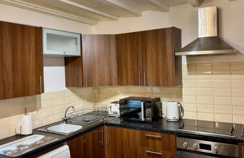 The Workshop - Photo 35