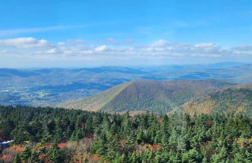 Stay Near Ski Berkshires, Mid-Week & Promo Deals! - Foto 17