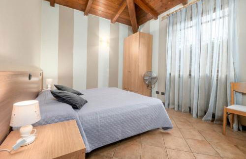 333 - Residence Montebello Bilocale A, Relax nel verde con Piscina - Foto 5