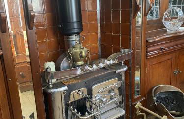 Vintage Showman's Wagon For Two Close to Beach - Foto 5