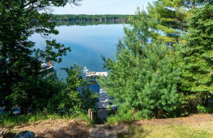 Lakefront Home 4 Bedroom 4 Bath Sleeps 12 - Foto 54