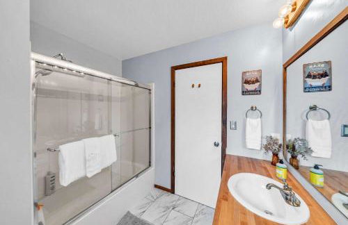 Cozy Kings Beach Vacation Rental with Deck - Foto 14