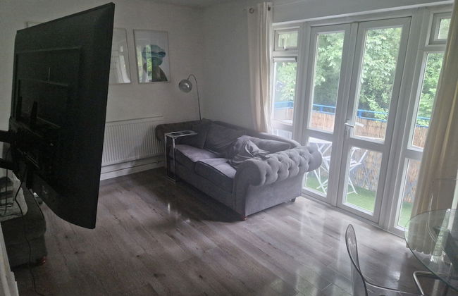 Immaculate 1-bed Apartment in Woodford Green - Foto 3