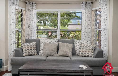 San Gabriel Stunner - An Irvie Home - Photo 20