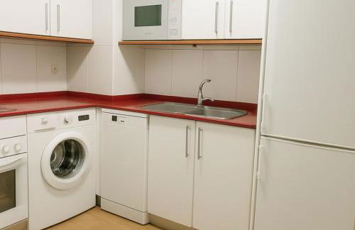 NANA in Bilbao Párking en el edificio - Foto 15