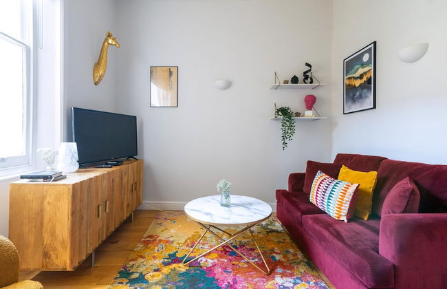 Fantastic Earls Court Flat - Photo 9