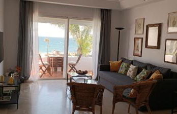Espectacular apartamento primera linea de playa - Golf - Photo 4
