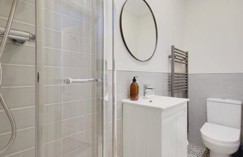 The Coach House Branksome - Photo 33