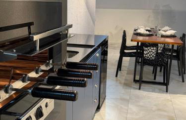 Apartamento moderno Climatizado, Confortável, com área Gourmet completa - Foto 15