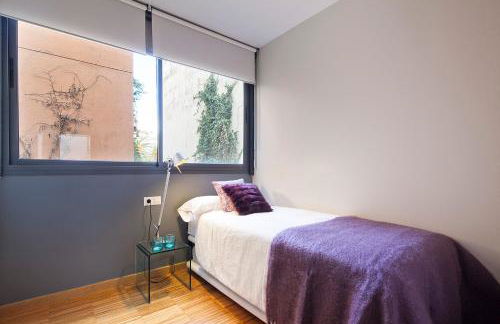 My Space Barcelona Guell Terrace Center - Photo 16