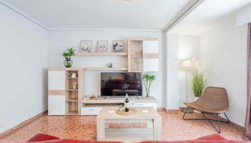 Apartamento Familiar en Avenida del Puerto - Foto 5