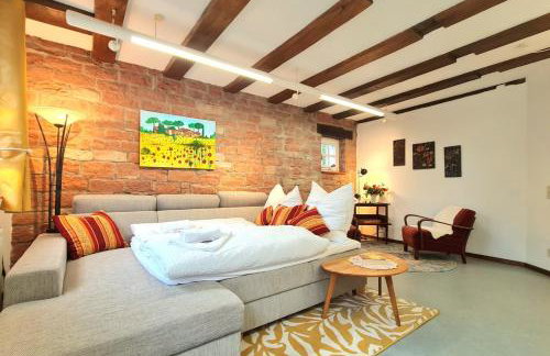 AVAHOME: Haus für 16, WLAN, Parkplätze, Netflix, Nespresso - Foto 13