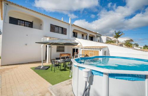 Host Wise - Sunny Spacious House - Terrace & Free Parking - Foto 6