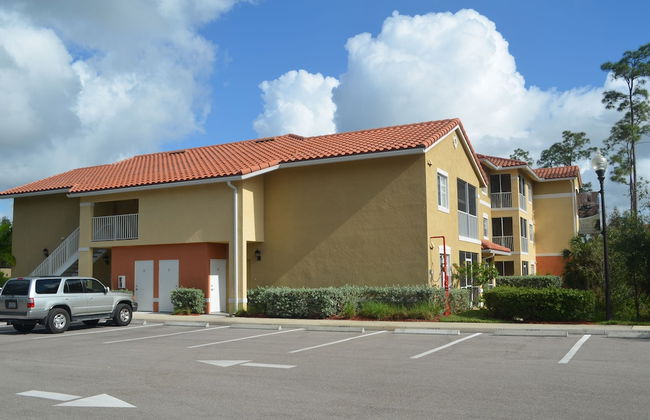 Fort Myers Luxury Vacation Condo - Photo 38